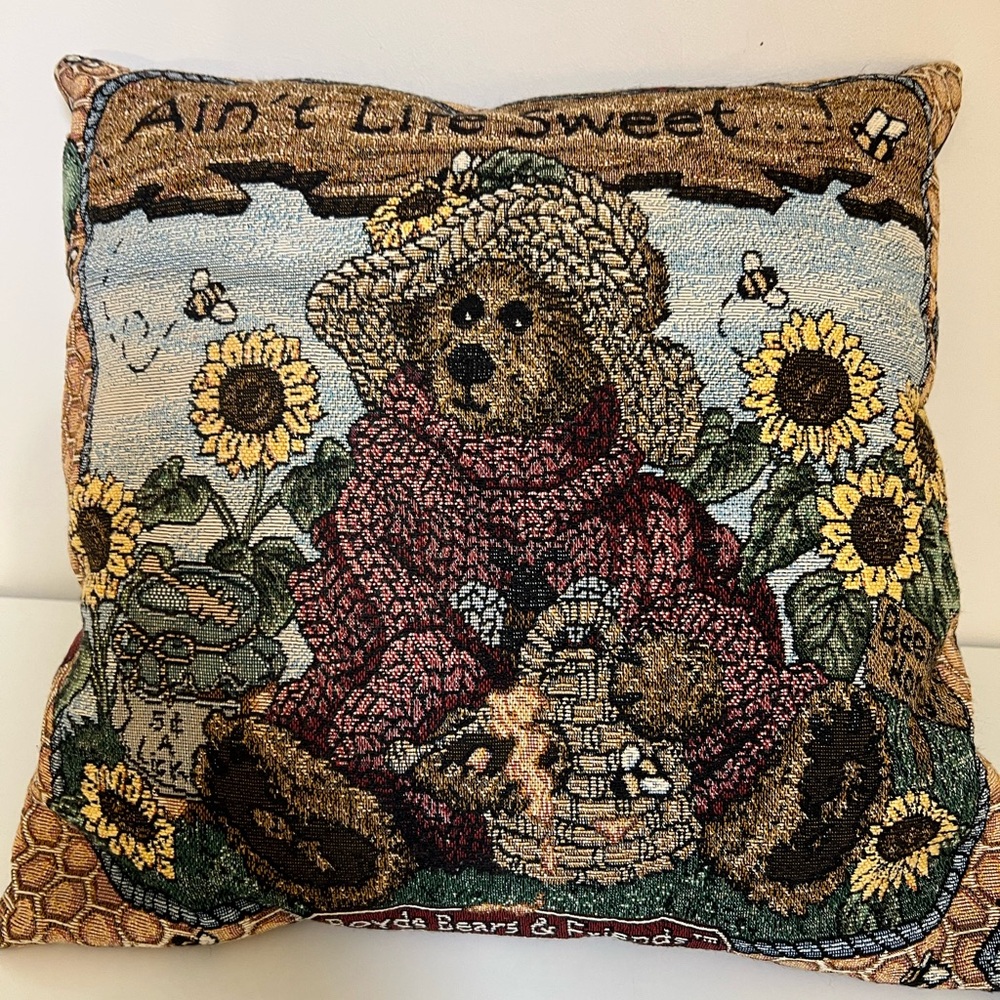 Vintage Boyd’s Bear “Ain’t Life Sweet” Pillow